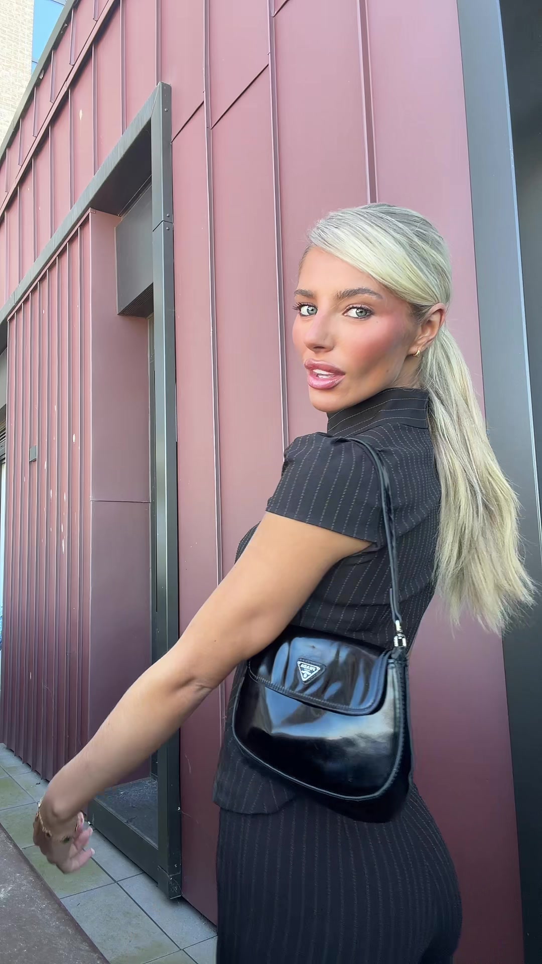 @Cami