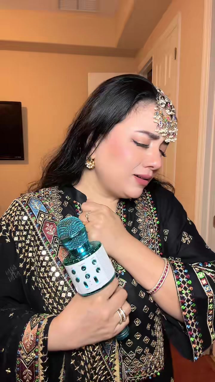 @nazia_siddiqui786