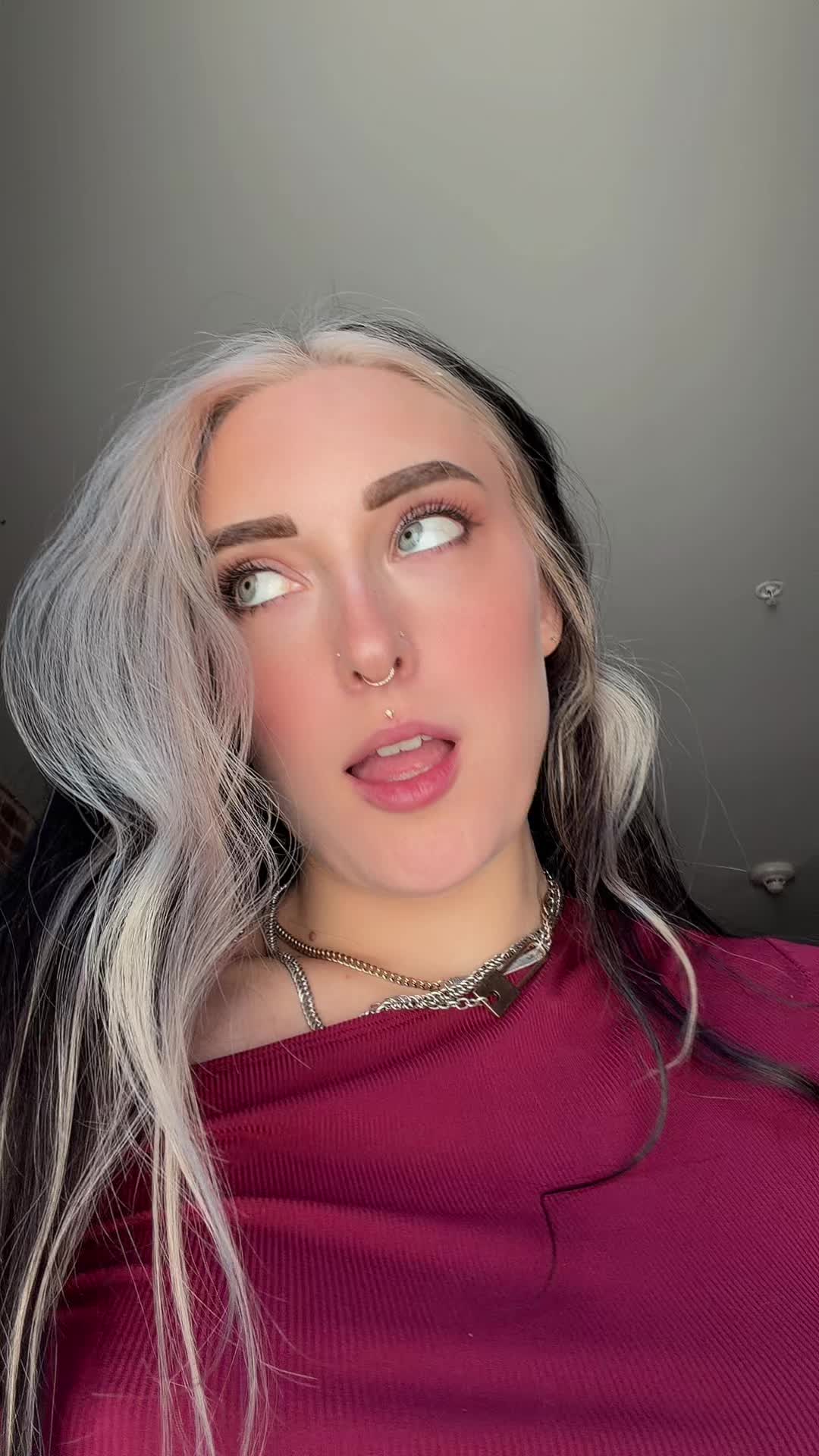 @laurelhoneyyy