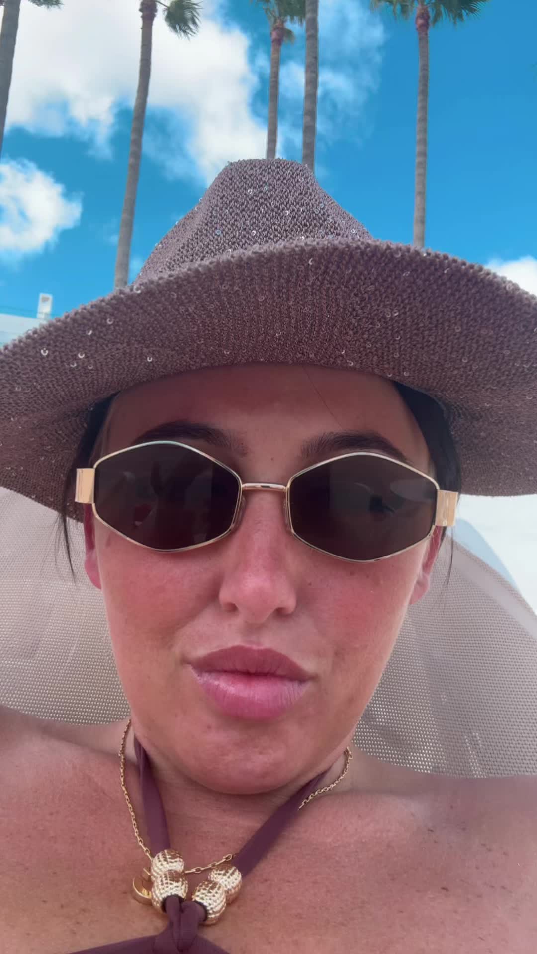 @carmslouise