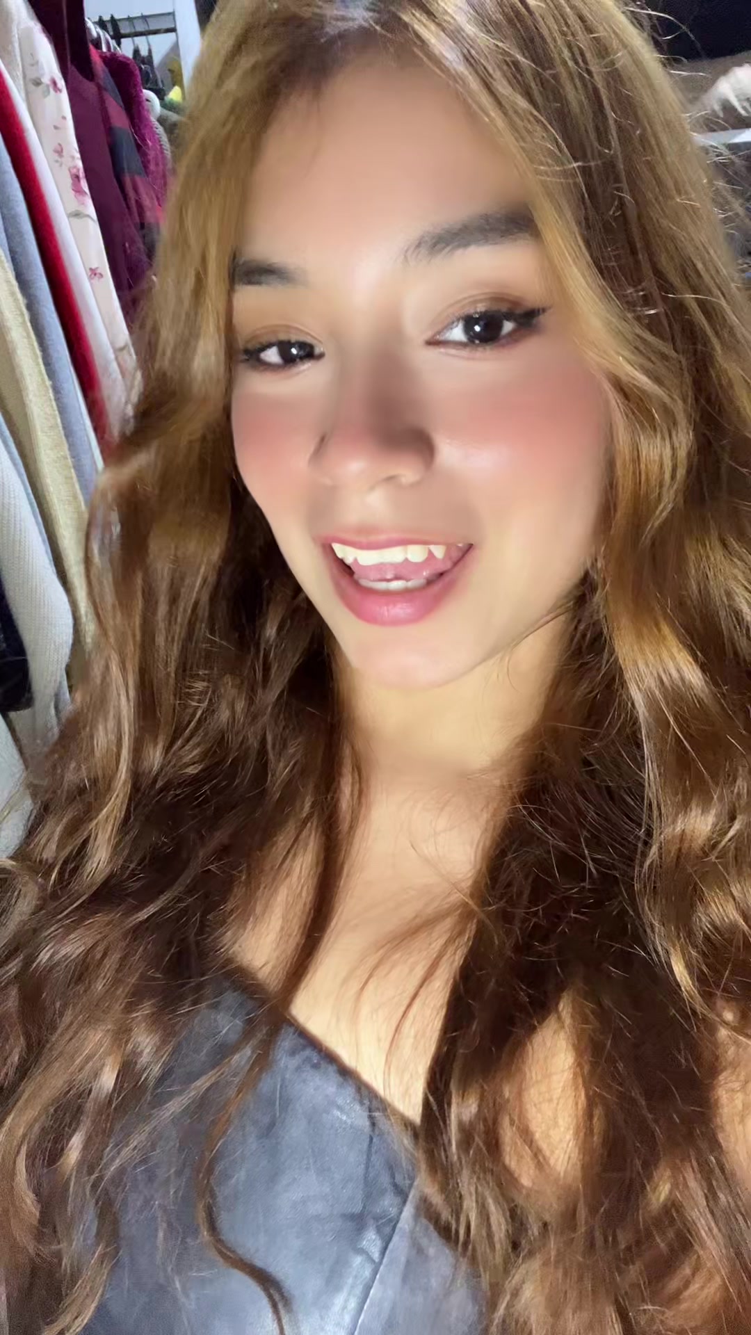 @DamarisRomer0