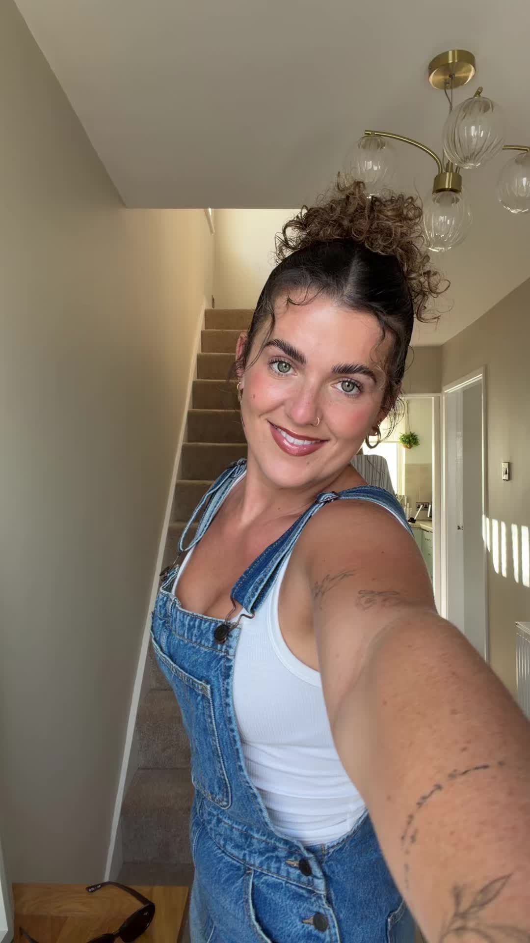 @elbuckles