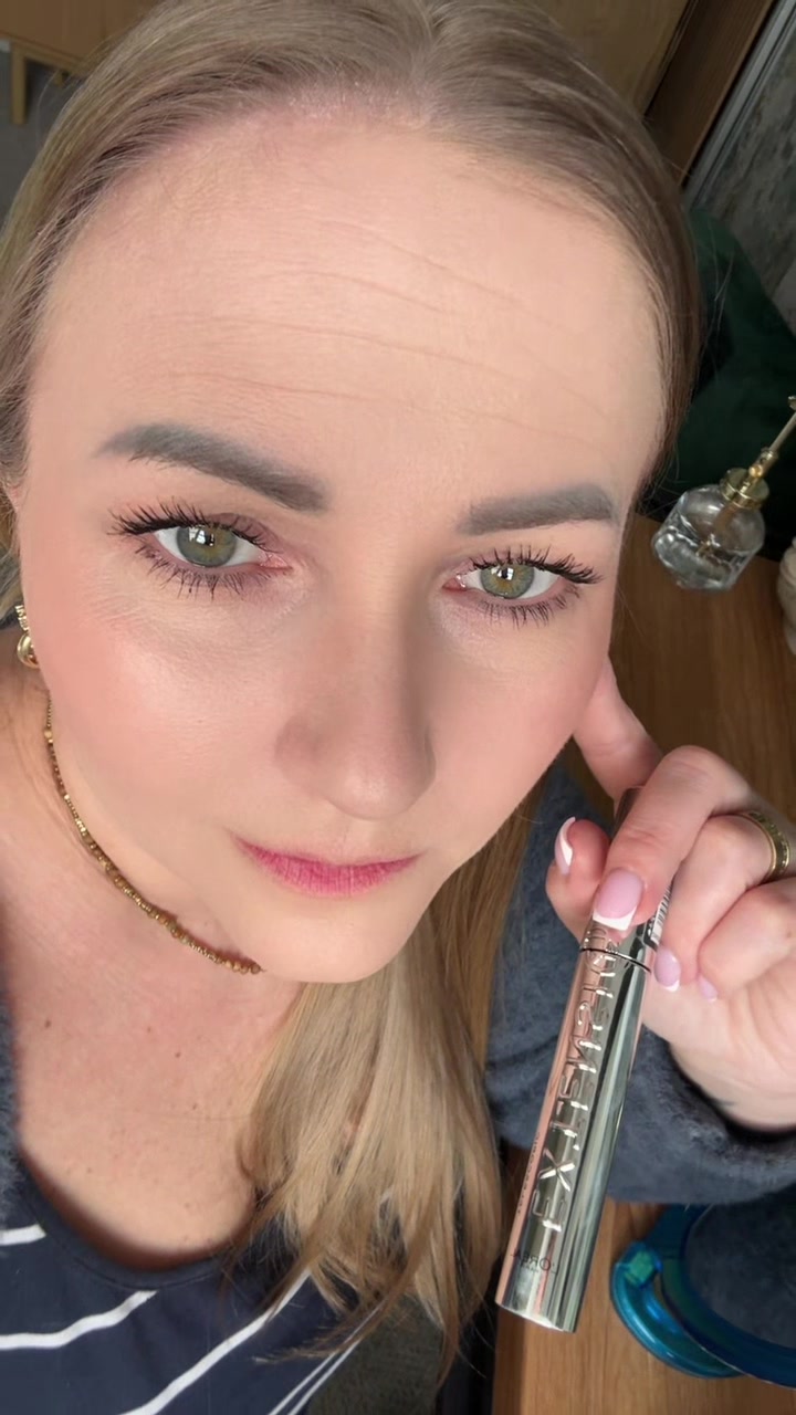 @caroline._.jamess