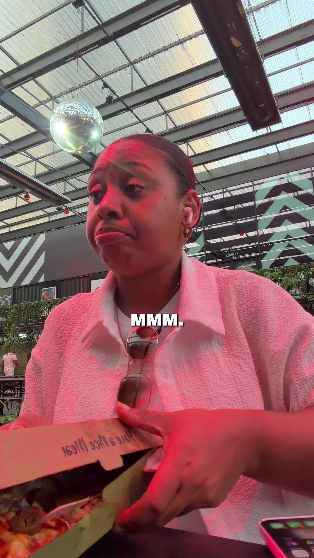 @Nia Raine