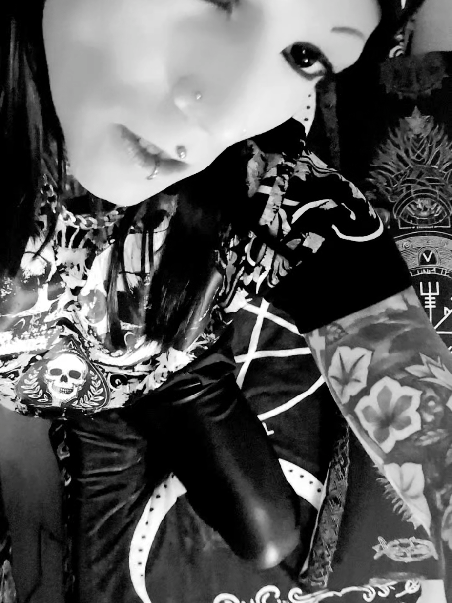@☽𖤐☾Gramse☽𖤐☾