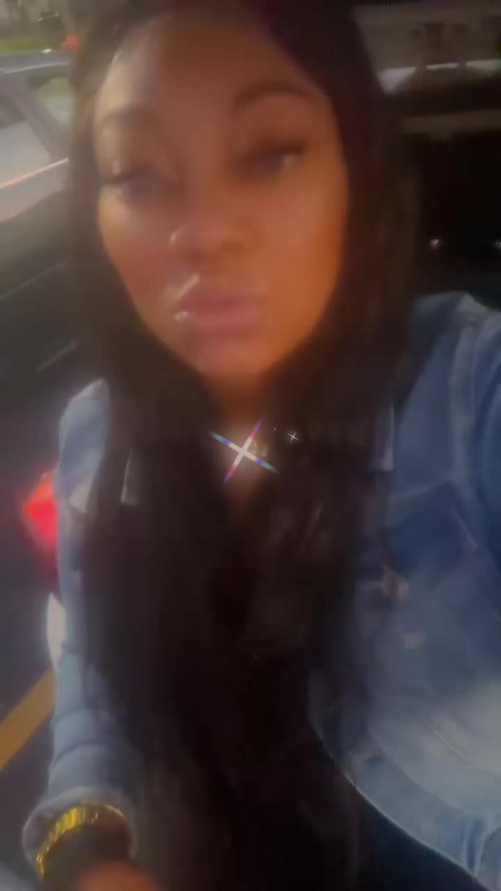 @LALA😍😍😍