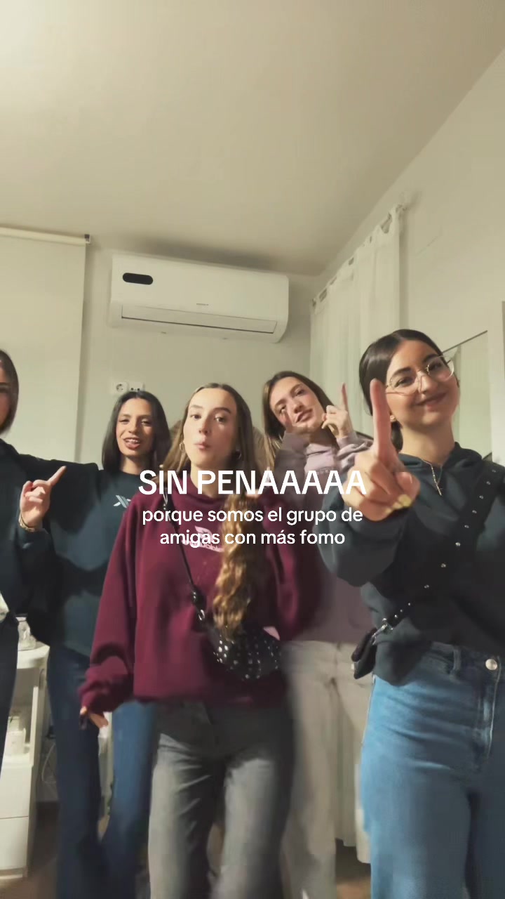 @adrianaa
