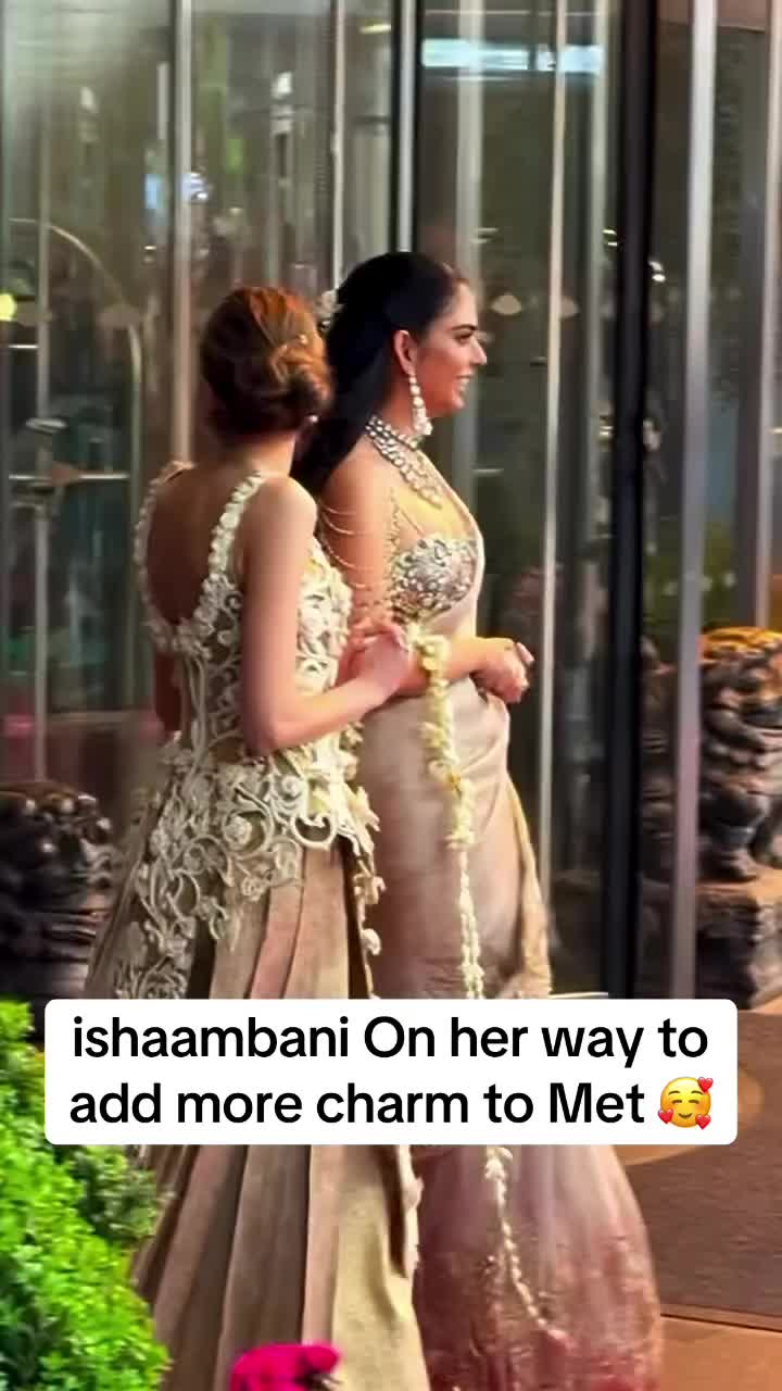 @Bollywood VF โ๏ธ๐๐