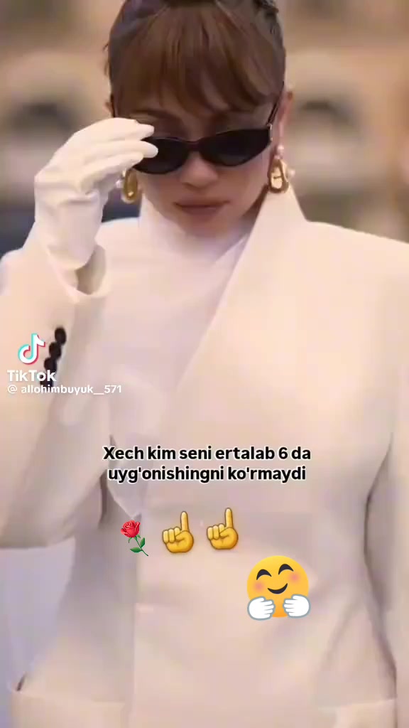 @🍎ERKA 💋Qız🤞🌼🌼🌼🌹🌹