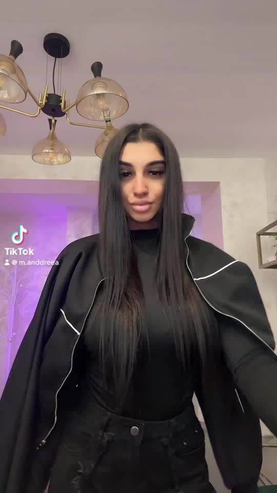 @m.anddreea