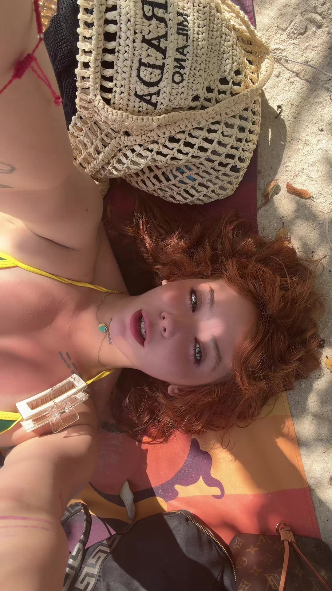 @arevelz