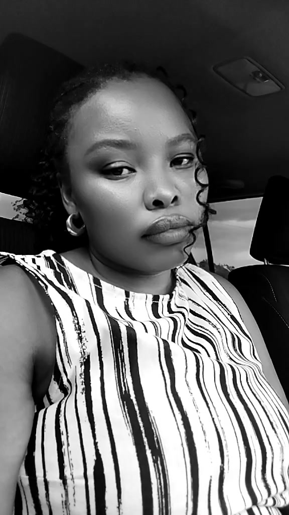 @Nwabisa KM