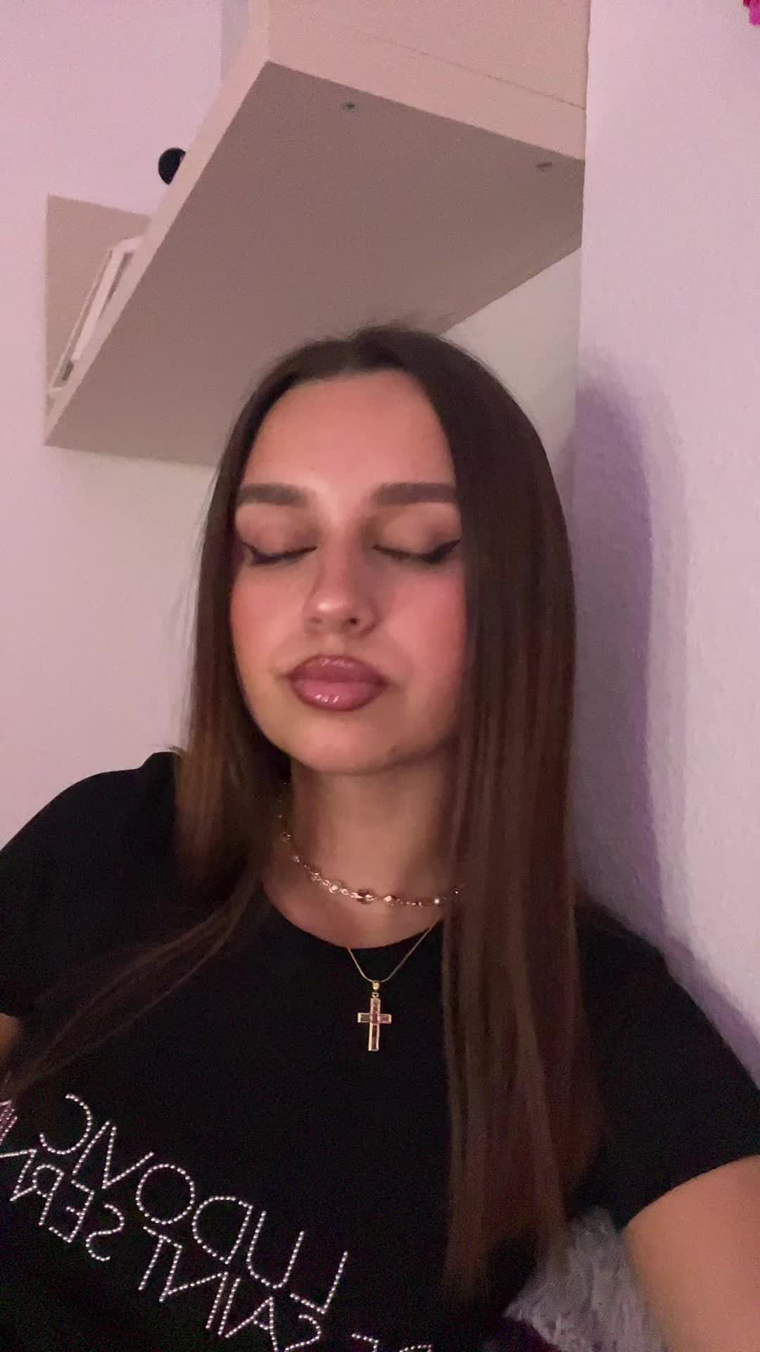 @<$