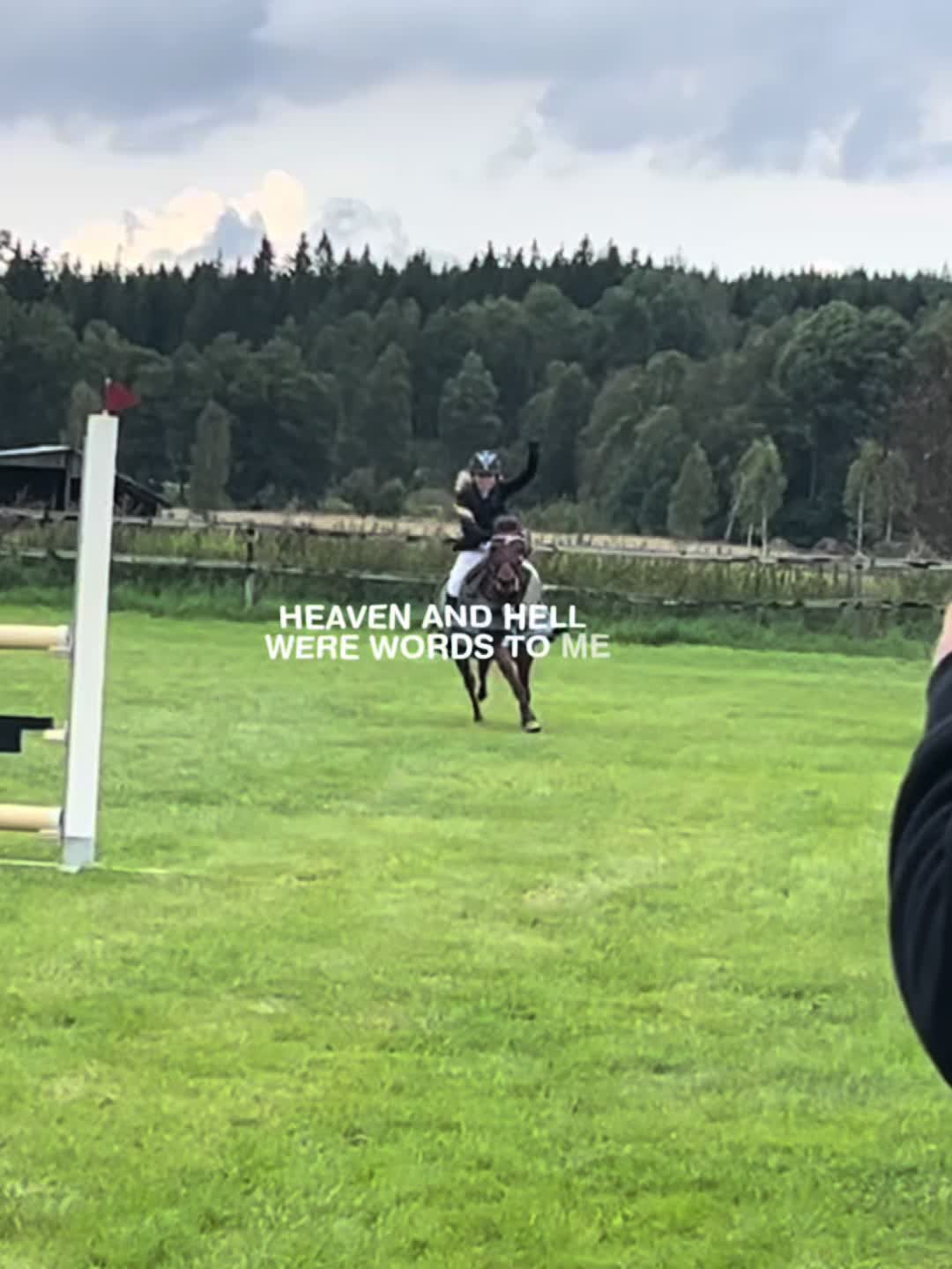 @🇸🇪🦄𝓔𝓵𝓲𝓷 𝓔𝓭𝓺𝓿𝓲𝓼𝓽