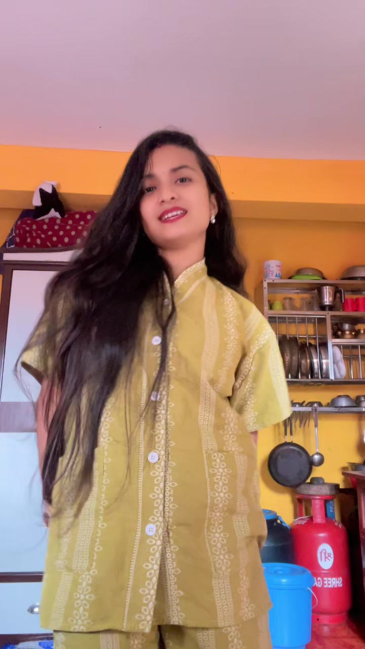 @Ayushu🤪
