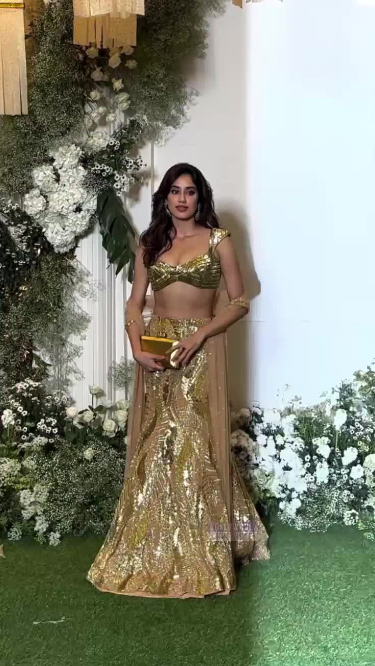 @Indian Celeb 💜