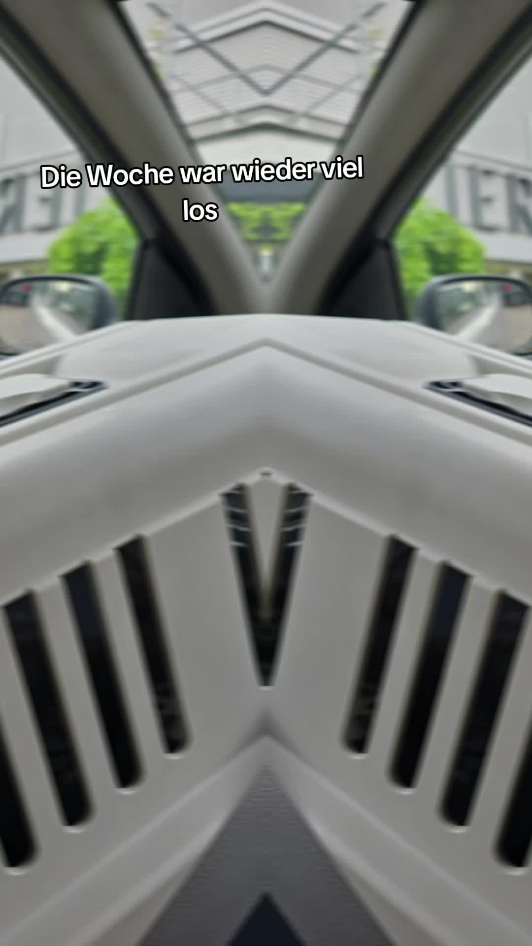 @T/E