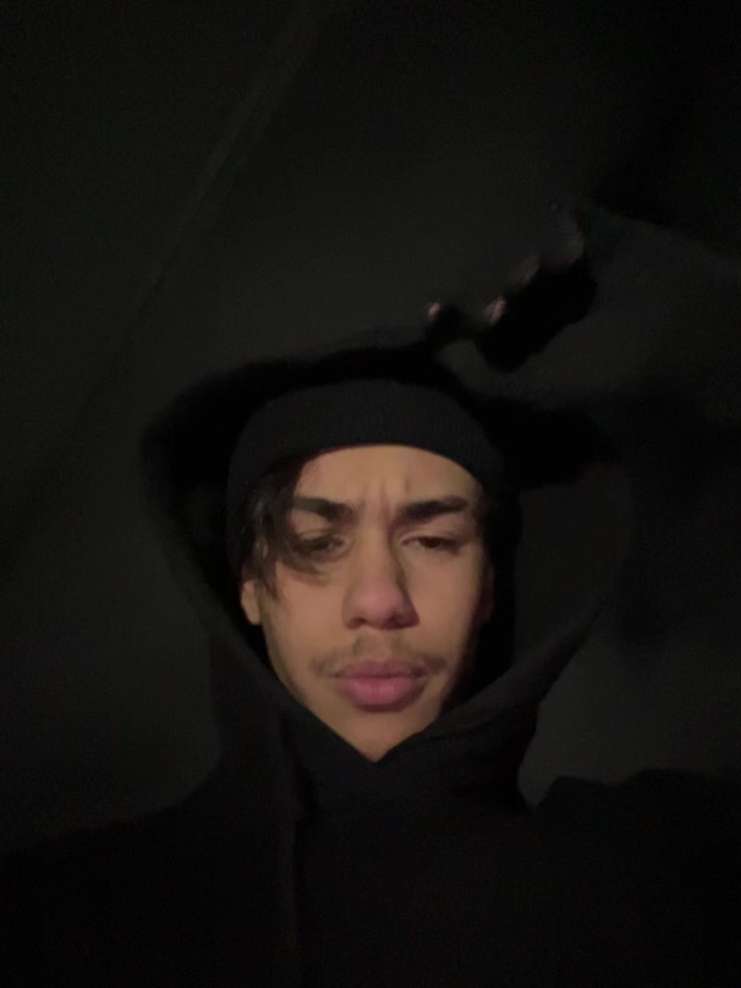 @𝓨𝓪𝓷𝓲𝓼