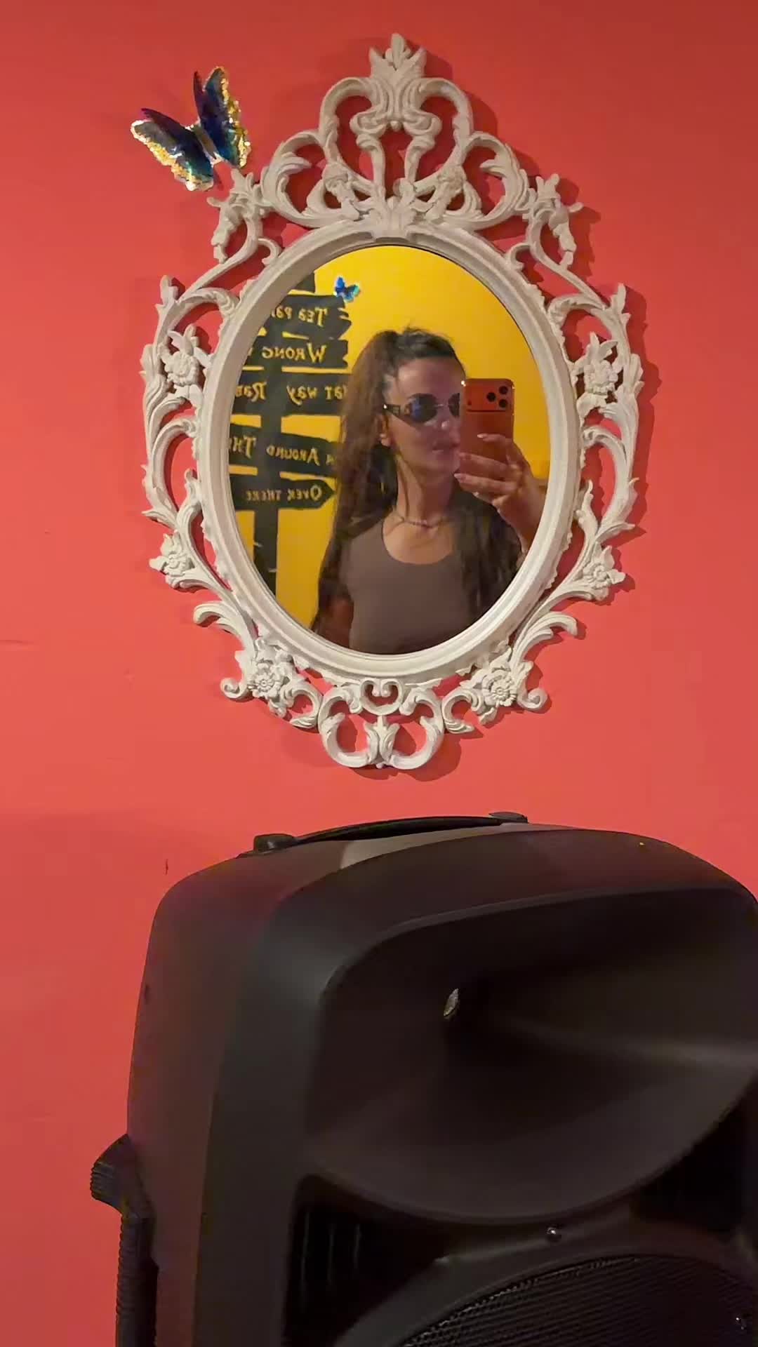 @Roxi Maria 👑