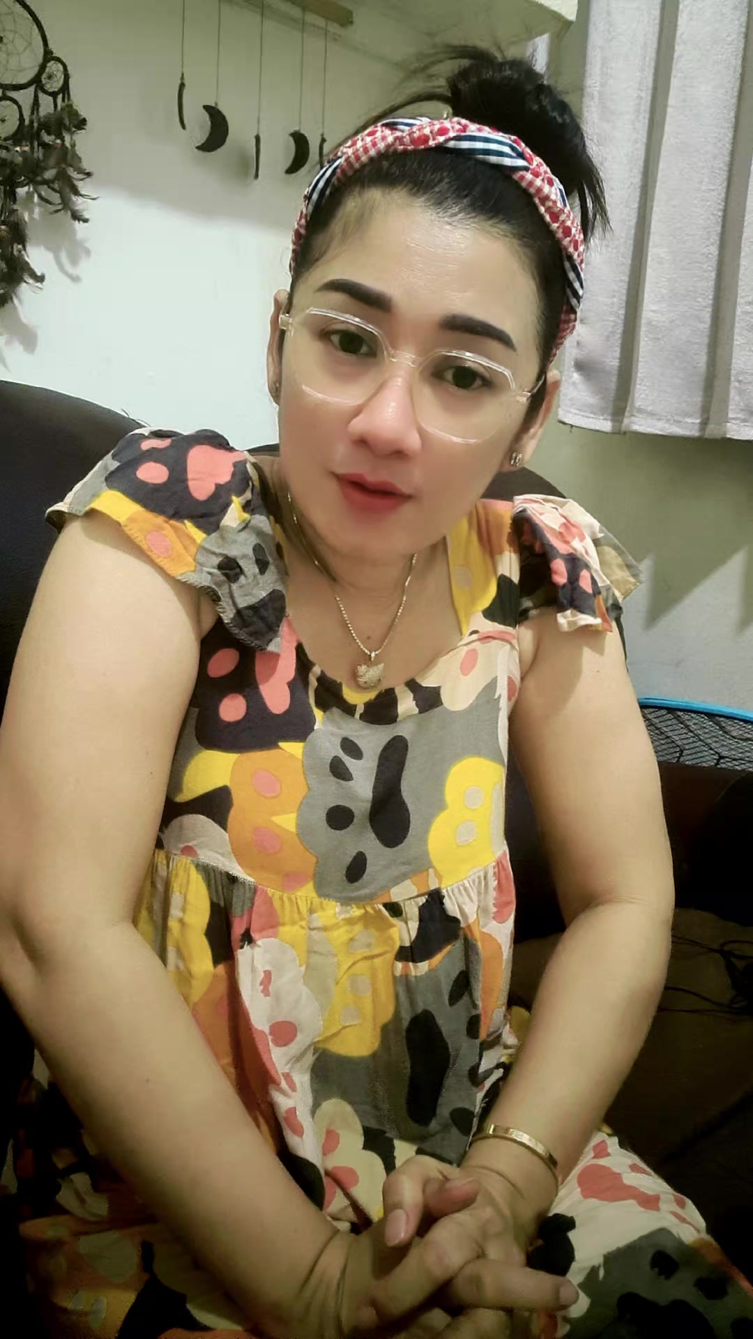 @Phia.id
