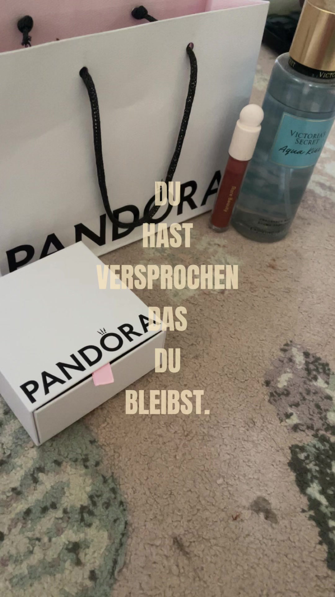 @𝕄𝕖𝕝𝕚𝕟𝕒🦈 ྀིྀི