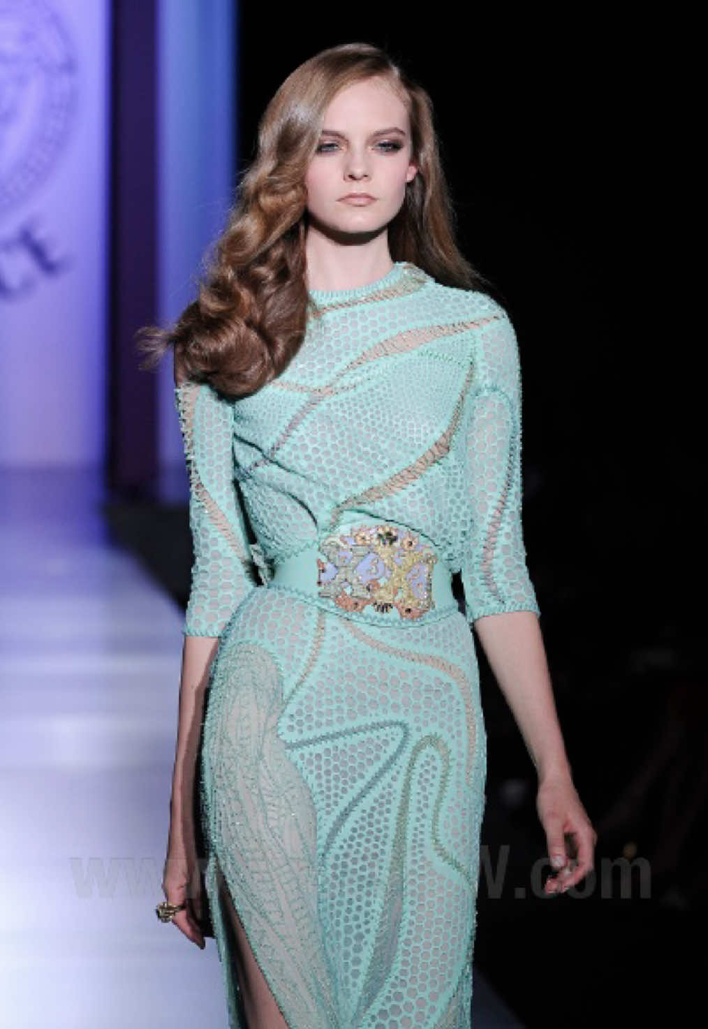 @halitella VERSACE 💜