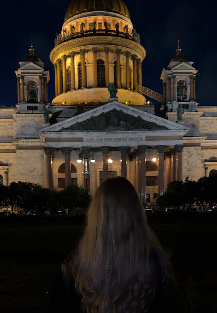 @Aurora🕊️