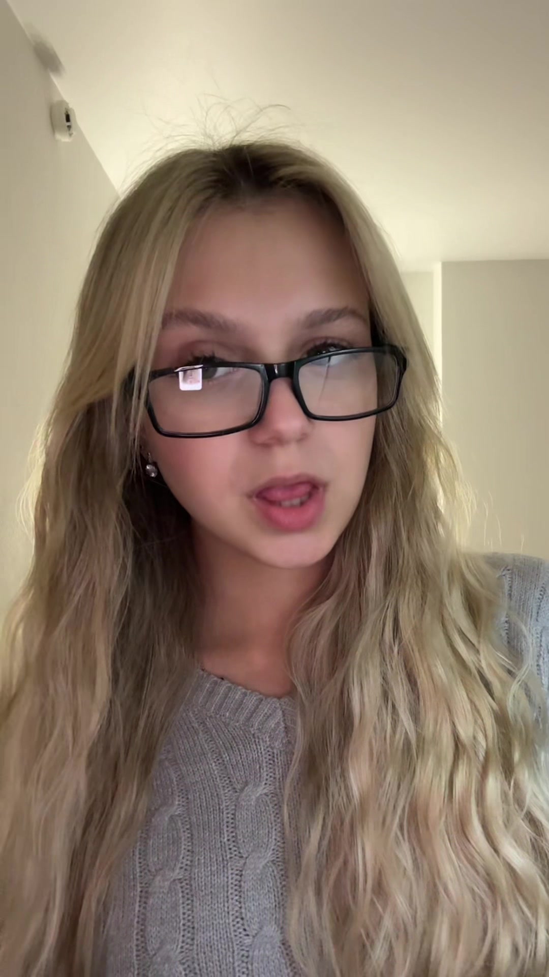 @Katiz