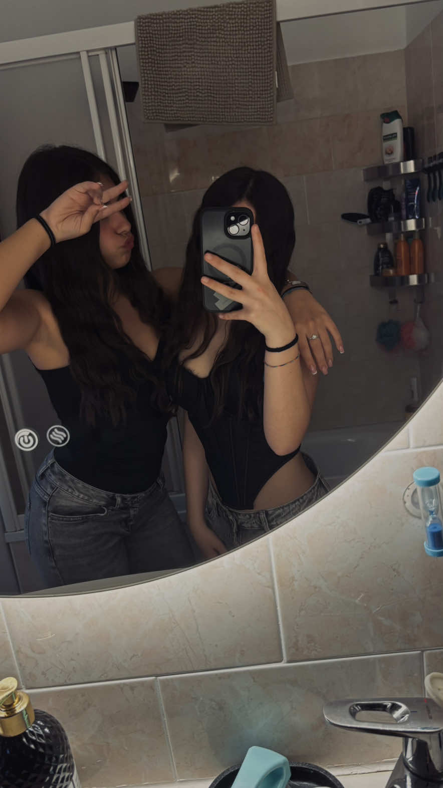 @๐&๐ข