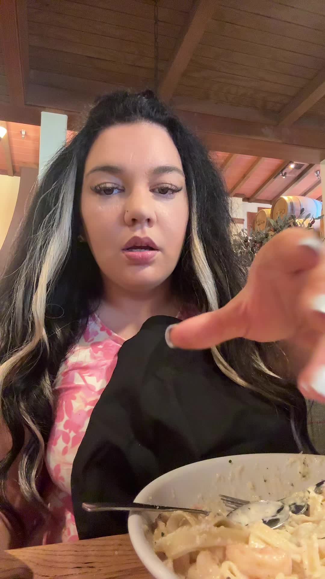 @Kaylamayyyyyyynewsome