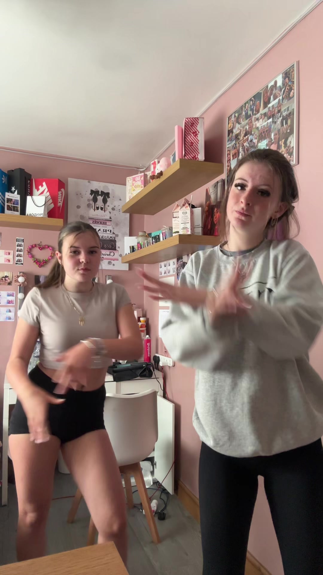 @Ellie and lilys life!