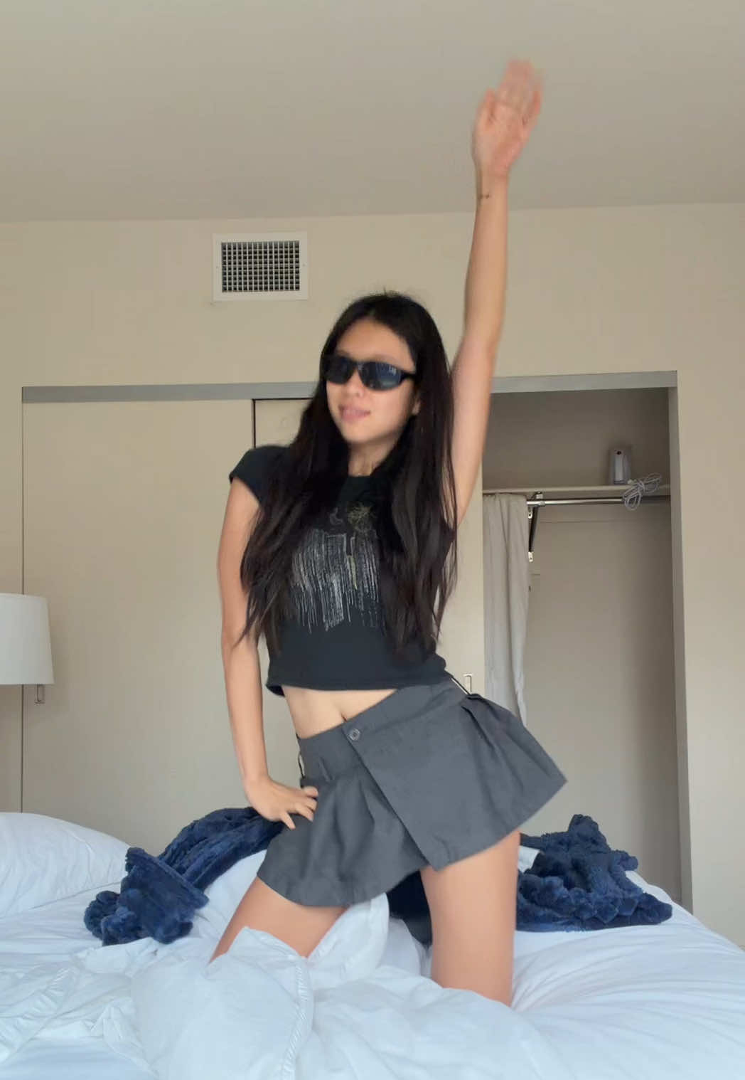 @cher