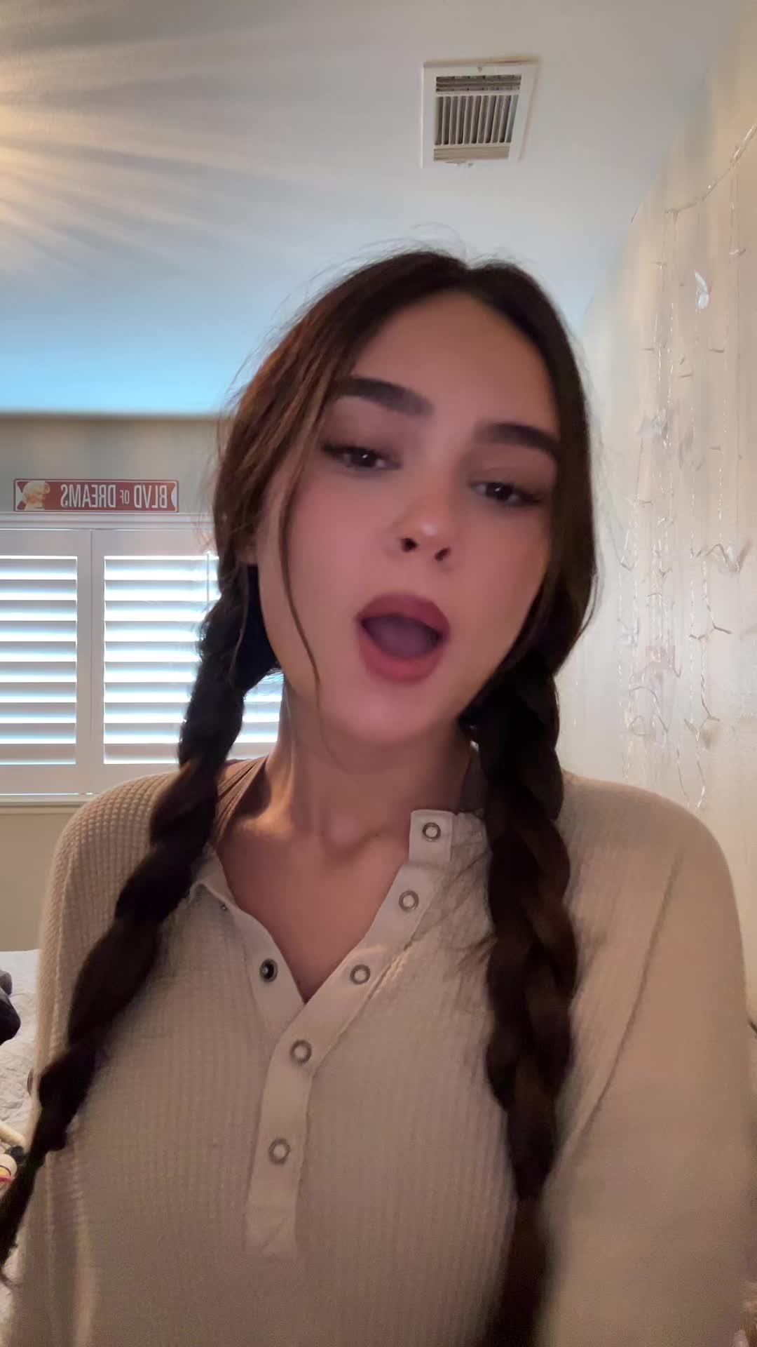 @avahsue