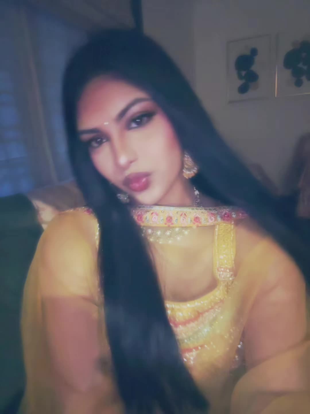 @meganswisho 💫