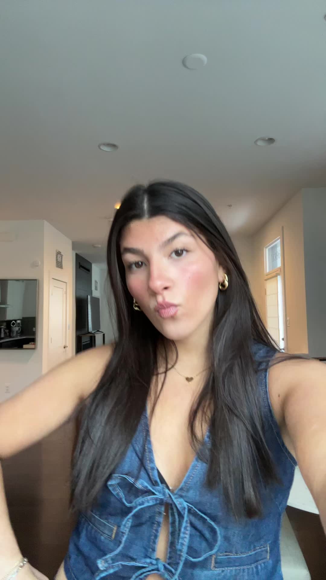 @Sienna