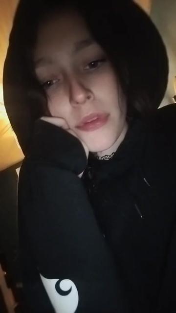 @skatergirl420