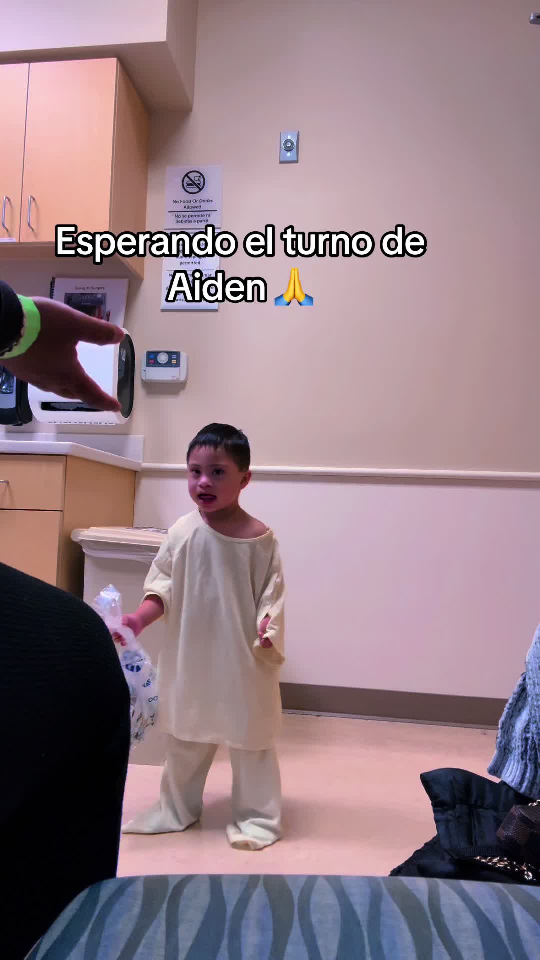 @Soy Aiden 💙💛