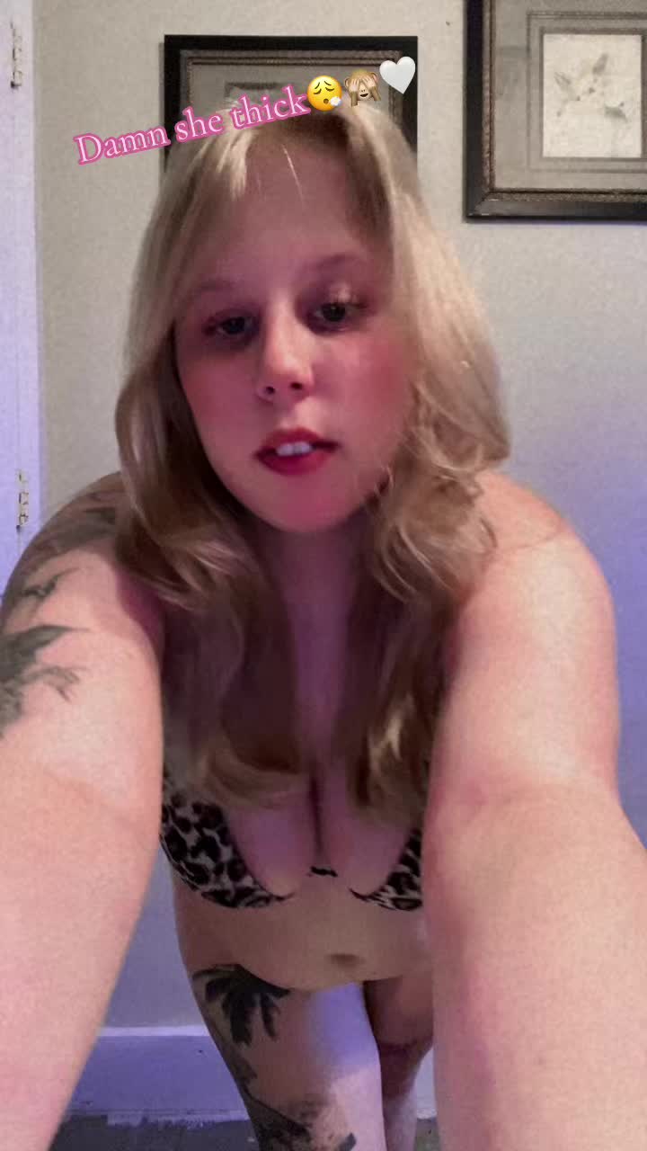 @BunnyyXoo🤍💋🐇