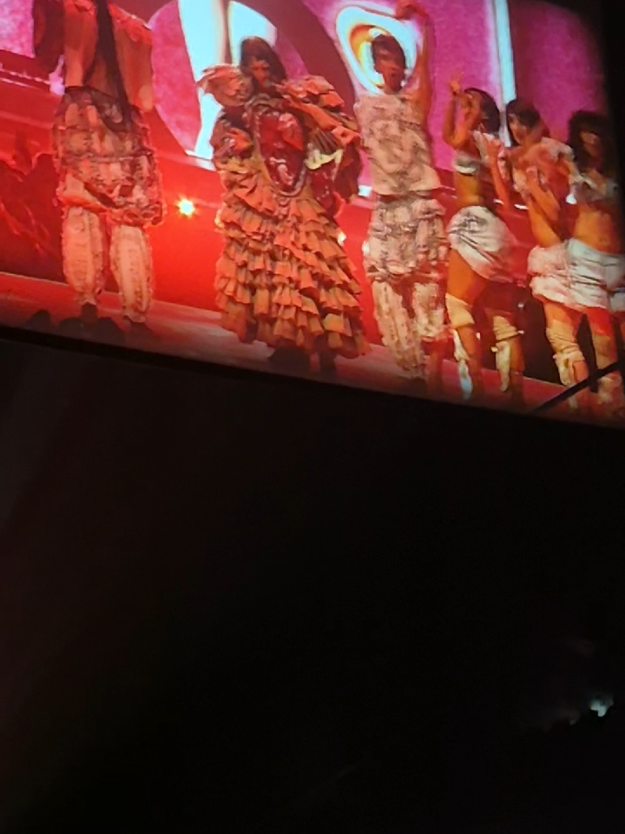 @Mia🕯️🍄✨