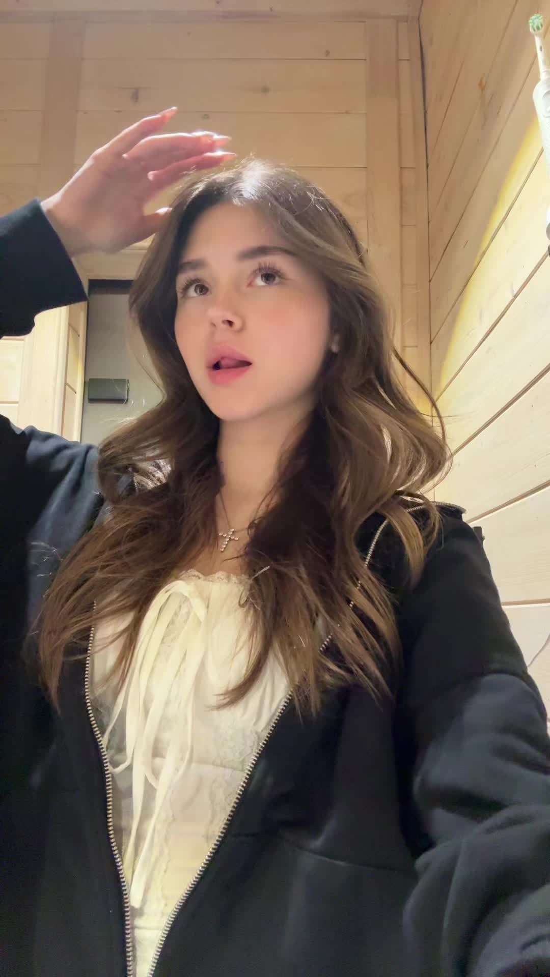 @wurenok
