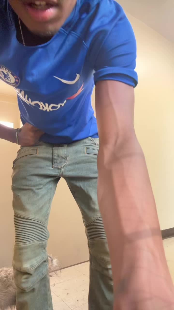 @️