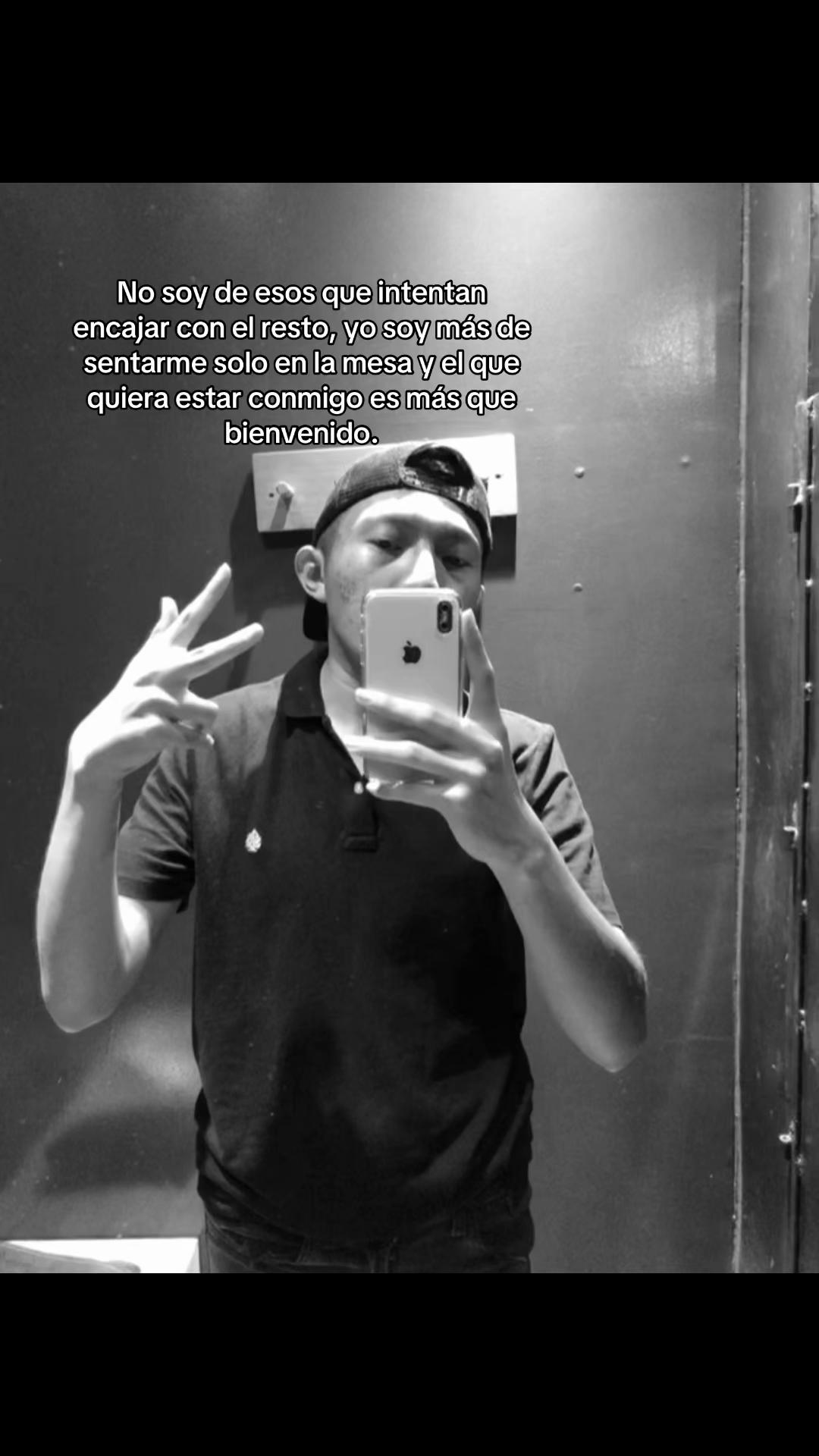 @King 👑