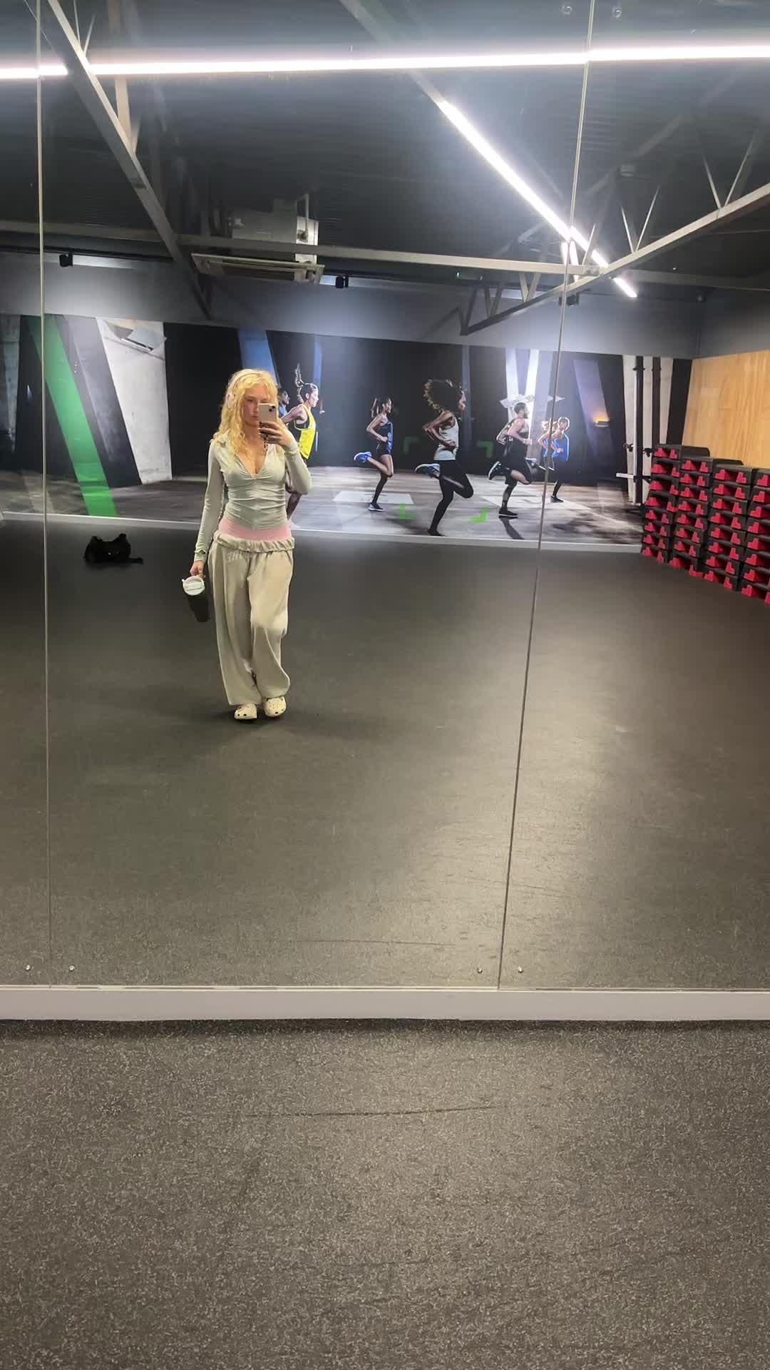 @claraisobell