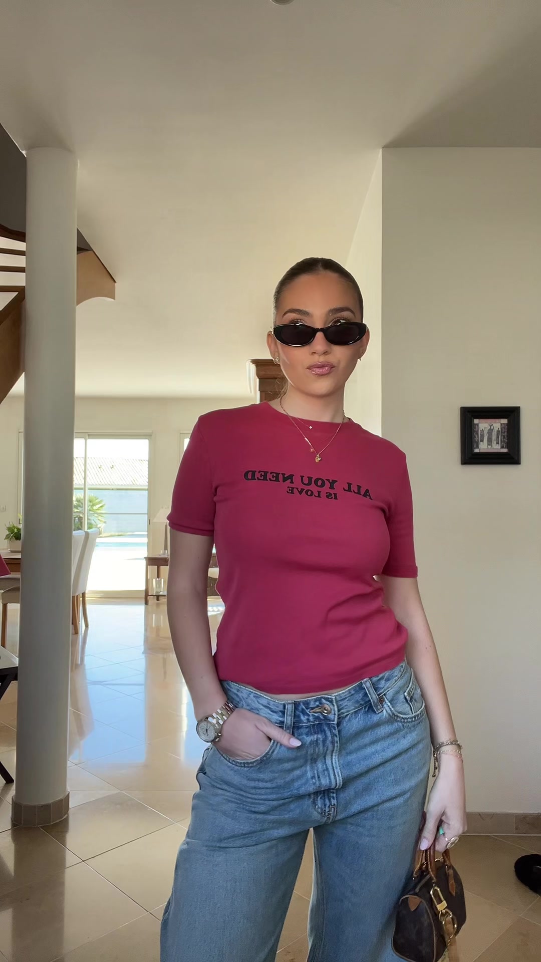 @In&egrave;s
