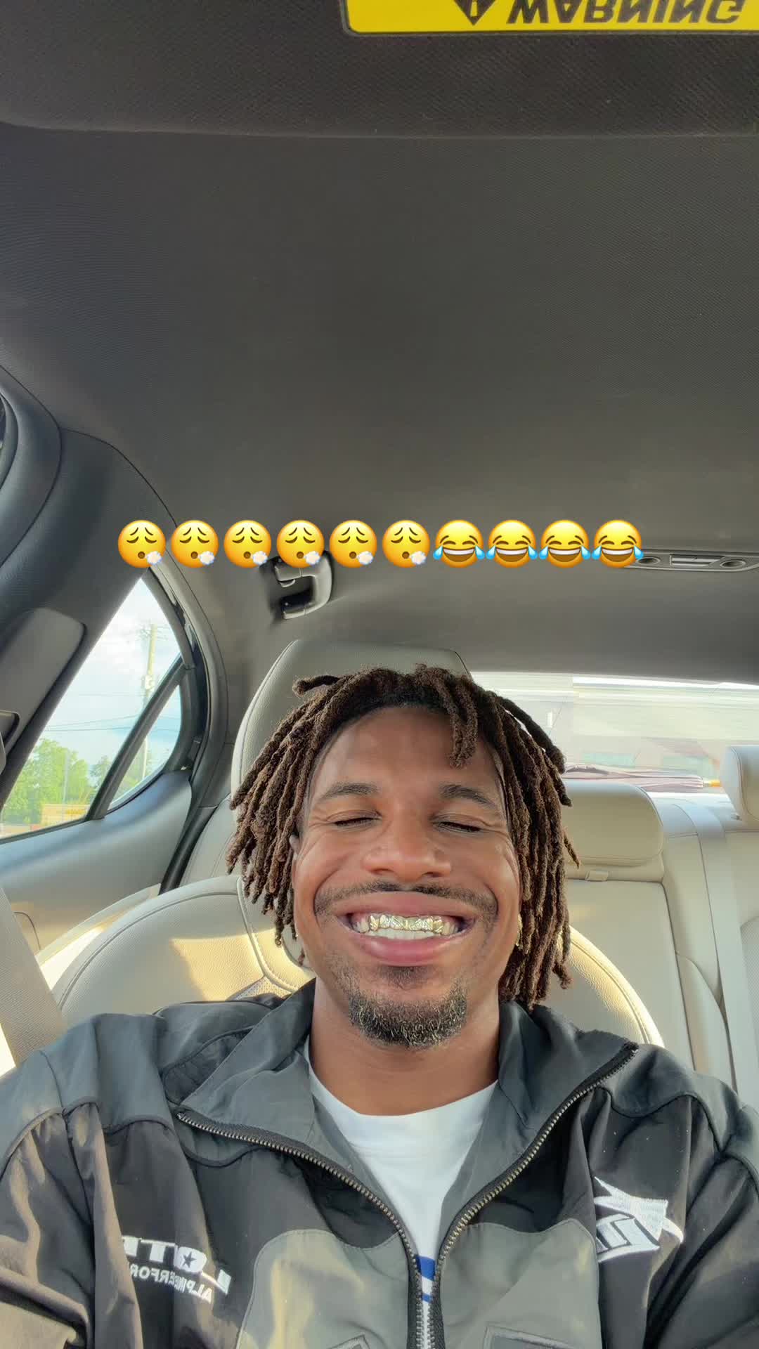 @Zip simmons|content creator