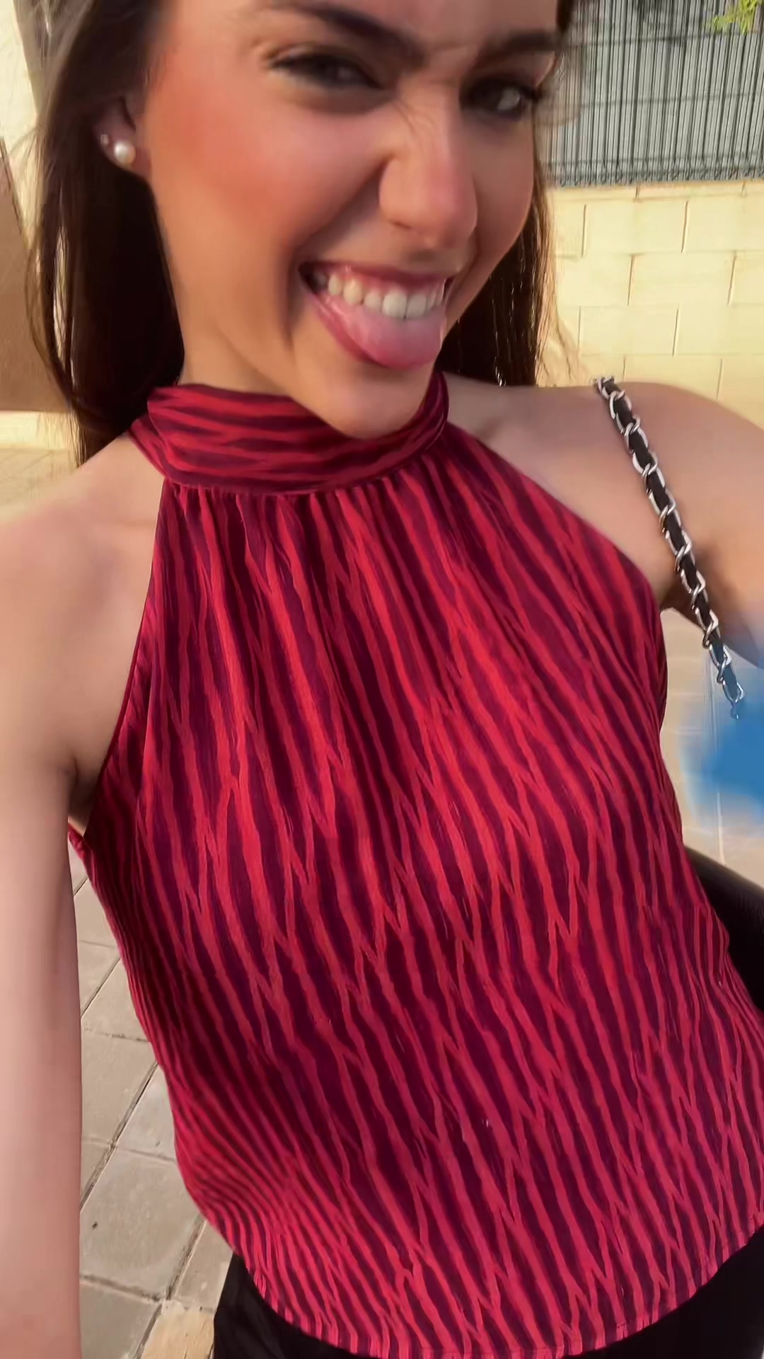 @laurabellmont