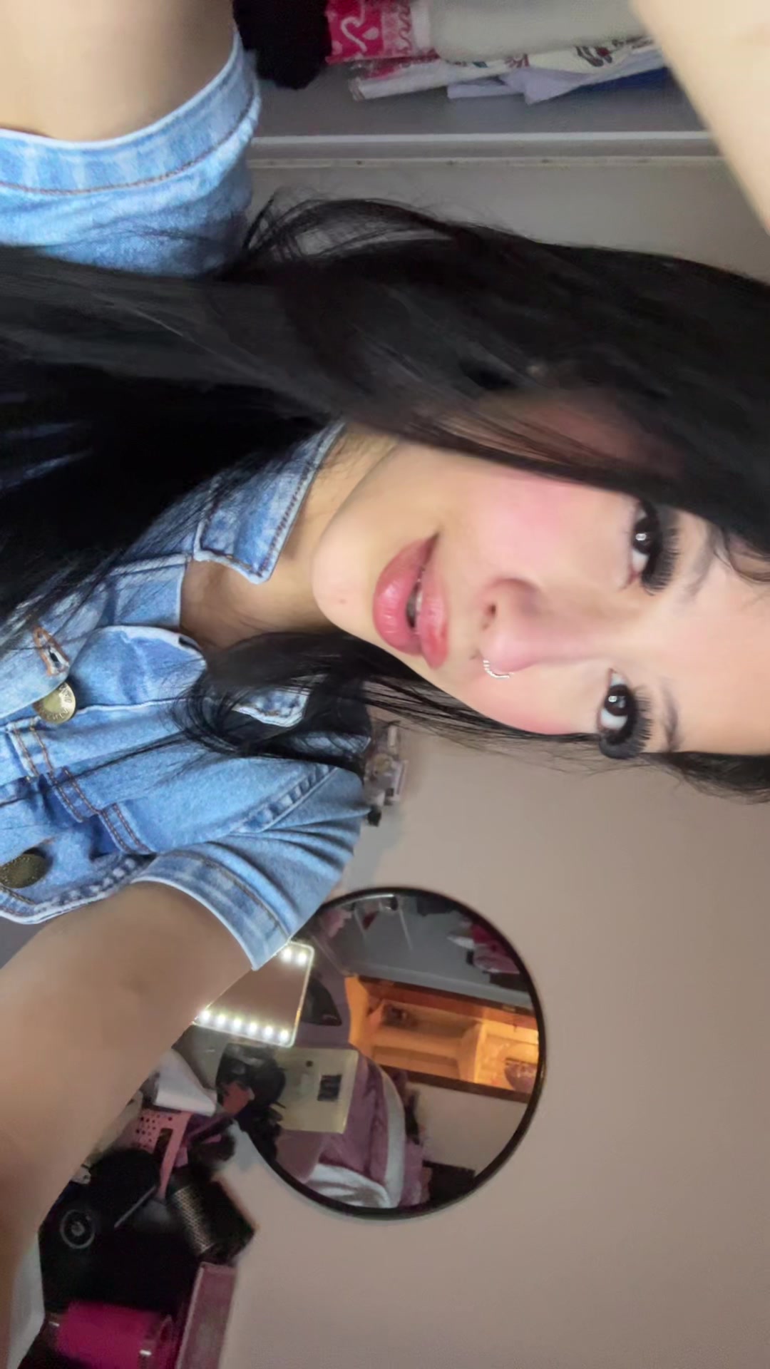 @𝐌𝐚𝐫𝐢💗