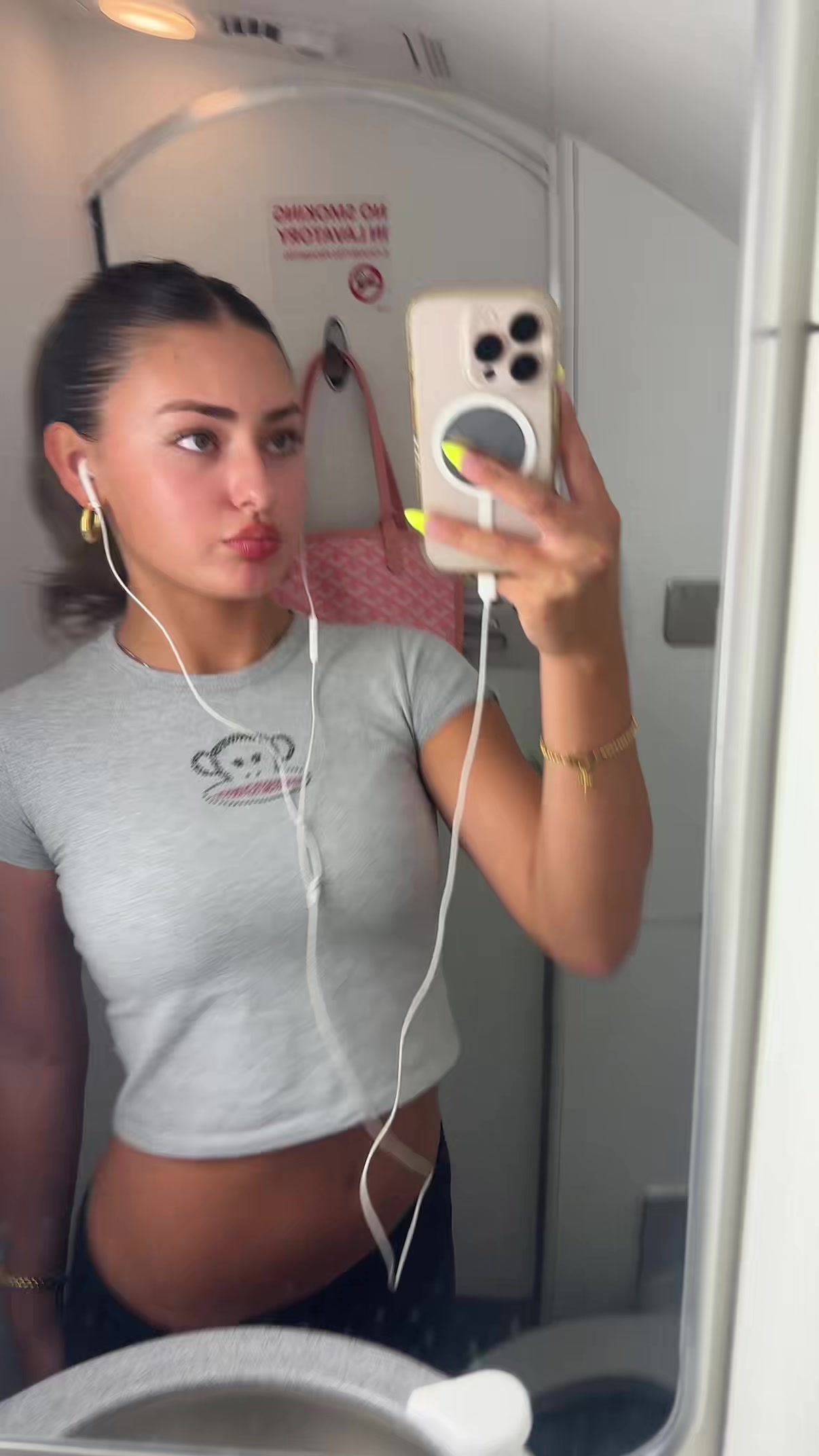 @nyabby