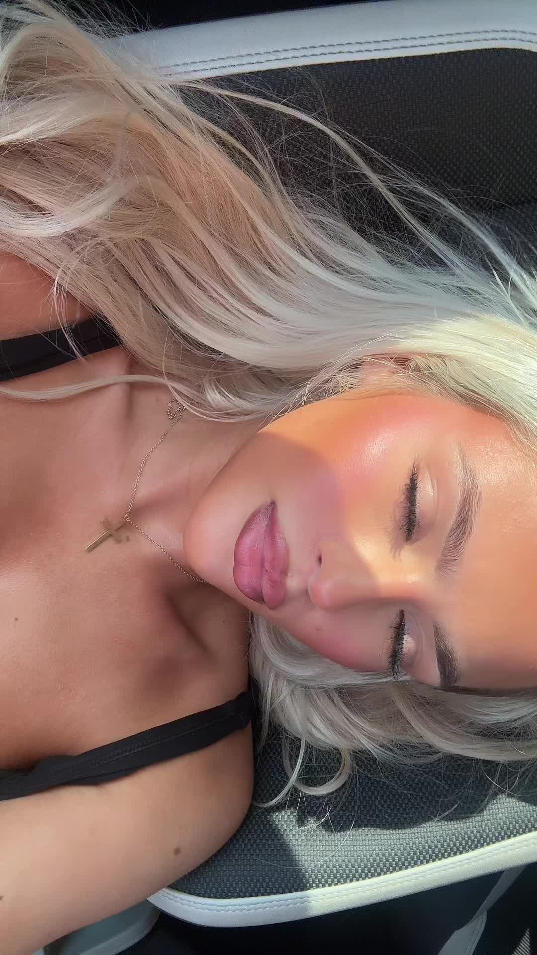 @coraleilani