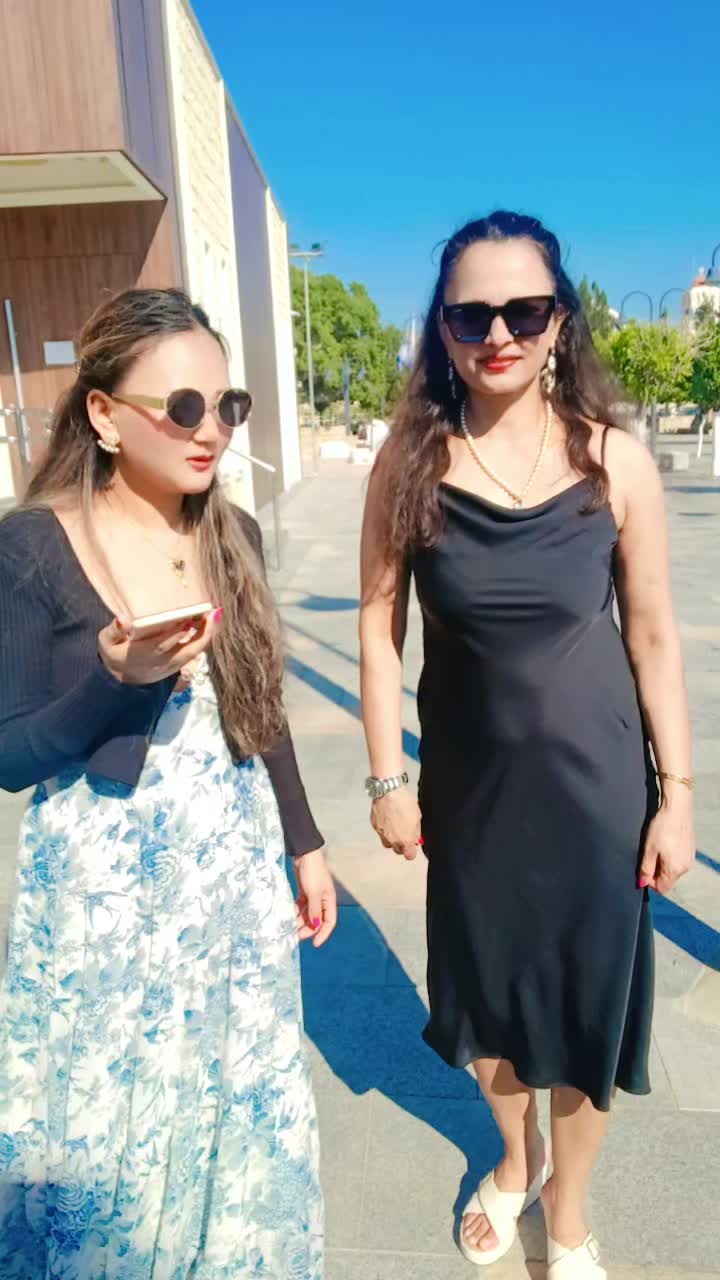 @🎶मिनु न्यौपाने 🎶🎼🎤🎶cy🇨🇾